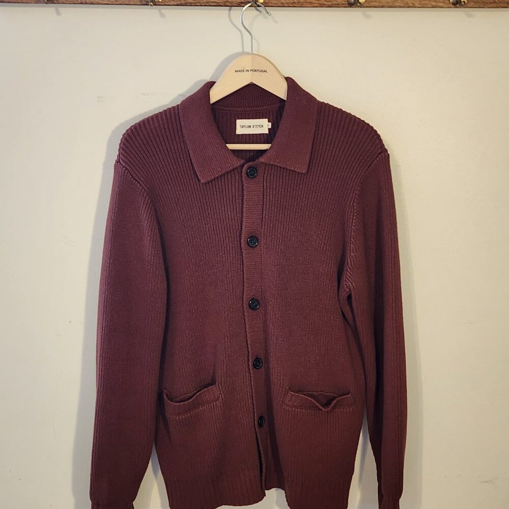 Taylor Stitch - The Harbor Sweater in Mahogony in medium - New without tags